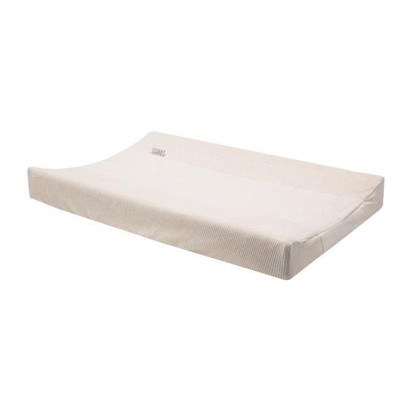 Witlof For Kids Aankleedkussenhoes Soft Sand Velvet Rib 70 x 50 cm Witlof For Kids Aankleedkussenhoes Soft Sand Velvet Rib 70 x 50 cm