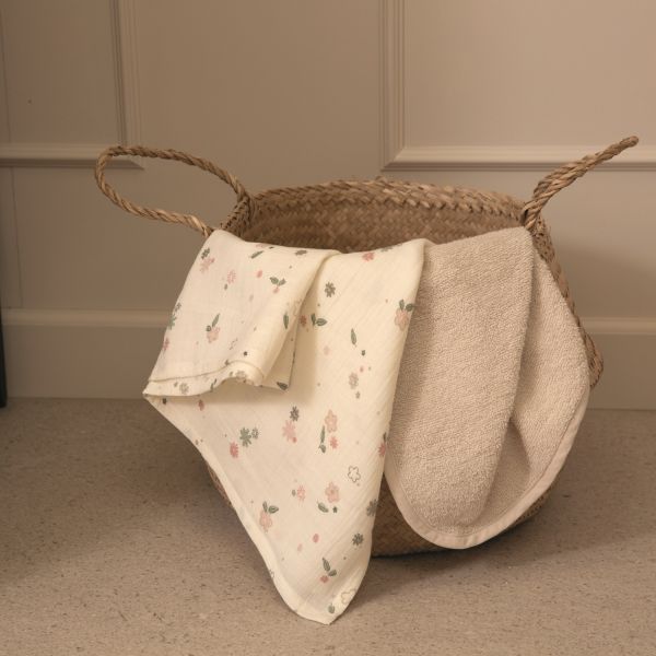 Witlof For Kids Vintage Flowers Hydrofiele Doek - 65 x 65 cm Witlof For Kids Vintage Flowers Hydrofiele Doek - 65 x 65 cm