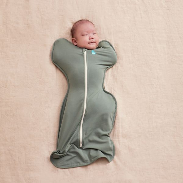 Love To Dream SwaddleUp™ Stage 1 Deep Olive Medium 1.0 TOG Love To Dream SwaddleUp™ Stage 1 Deep Olive Medium 1.0 TOG