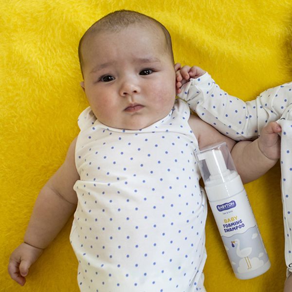 Babyton Natuurlijke Foaming Baby Shampoo - 150ml Babyton Natuurlijke Foaming Baby Shampoo - 150ml