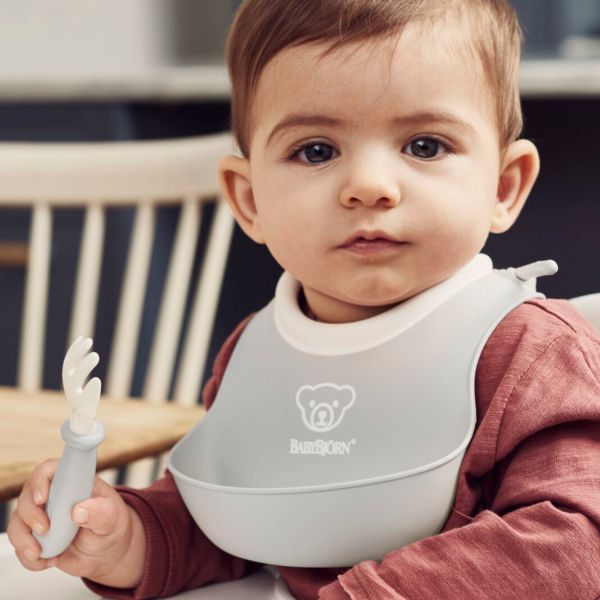 Baby Björn® Slabbetje - Set van 2 - Grijs Baby Björn® Slabbetje - Set van 2 - Grijs