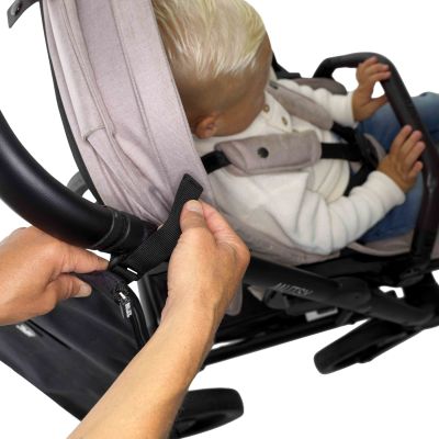 Dooky Kinderwagen Zijtas - Zwart Dooky Kinderwagen Zijtas - Zwart