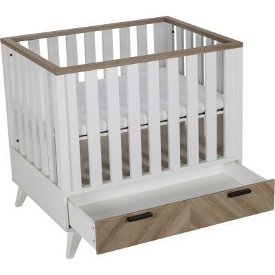 Interbaby Box Met Lade Lancaster Wit/ Visgraatmotief Interbaby Box Met Lade Lancaster Wit/ Visgraatmotief