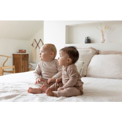 Feetje Wafel Pyjama - Maat 80 - Stroopwafel Feetje Wafel Pyjama - Maat 80 - Stroopwafel