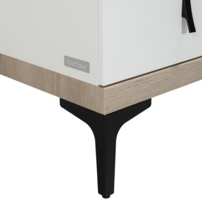 Interbaby Hanglegkast 2-Deurs Strips Wit Interbaby Hanglegkast 2-Deurs Strips Wit