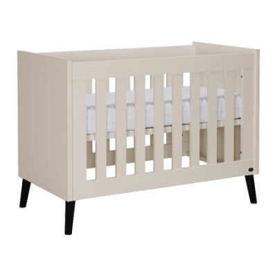 TWF Babykamer Beach Island Clay | Ledikant 60 x 120 - Commode XL - Hanglegkast 2-Deurs TWF Babykamer Beach Island Clay | Ledikant 60 x 120 - Commode XL - Hanglegkast 2-Deurs