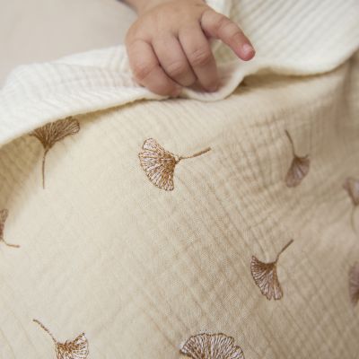 Meyco Baby Gingko Wiegdeken - 75 x 100 cm - Pre-Washed hydrofiel - Soft Sand Meyco Baby Gingko Wiegdeken - 75 x 100 cm - Pre-Washed hydrofiel - Soft Sand