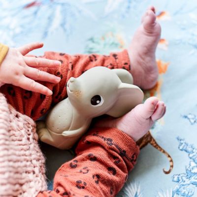 Petit Monkey Badspeeltje - Mollie de Muis Petit Monkey Badspeeltje - Mollie de Muis
