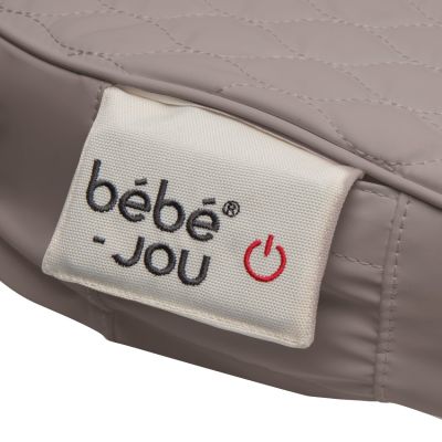 Bebe-Jou Quilted Aankleedkussen Waves - Verwarmd - 74 x 44,5 cm - Chalk Brown Bebe-Jou Quilted Aankleedkussen Waves - Verwarmd - 74 x 44,5 cm - Chalk Brown