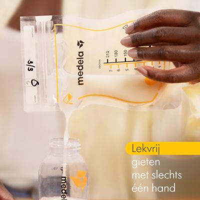 Medela Moedermelkbewaarzakjes Met Schenktuit 210ml 50st Medela Moedermelkbewaarzakjes Met Schenktuit 210ml 50st