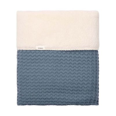 Koeka Oslo Ledikantdeken - Maat 100 x 150 - Wafel/Teddy - Bluestone