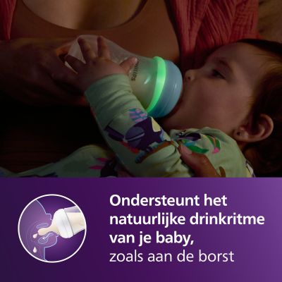 Philips Avent Babyfles Natural Response Glow in the Dark - 260 ml Philips Avent Babyfles Natural Response Glow in the Dark - 260 ml
