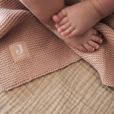 Jollein Wiegdeken Basic Knit - Wild Rose - 75 x 100 cm Jollein Wiegdeken Basic Knit - Wild Rose - 75 x 100 cm