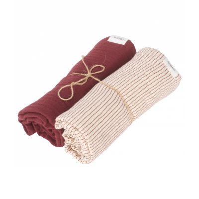 Koeka Whisper Waves Inbakerdoek - 2 Stuks - Hydrofiel - Burgundy Koeka Whisper Waves Inbakerdoek - 2 Stuks - Hydrofiel - Burgundy