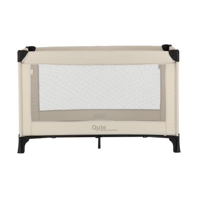 Qute Q-Sleep Campingbed Easyfold + Q-Matti Matras incl. Hoes - Ivory Qute Q-Sleep Campingbed Easyfold + Q-Matti Matras incl. Hoes - Ivory
