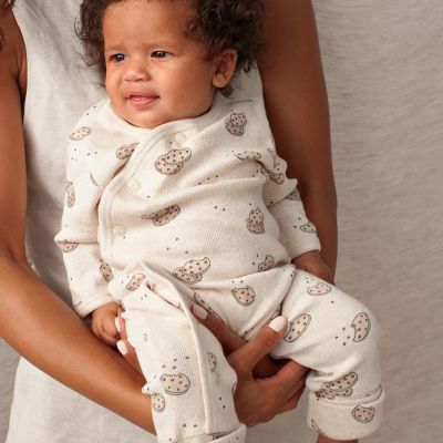 Feetje Geschenkset 1 delig pak + muts Offwhite Melange Maat 44 Feetje Geschenkset 1 delig pak + muts Offwhite Melange Maat 44