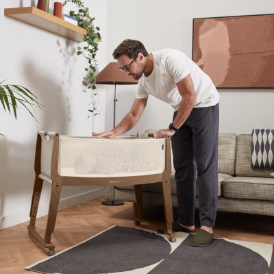 Snuz Bedside Crib SnüzPod Studio - Rio Walnut Snuz Bedside Crib SnüzPod Studio - Rio Walnut