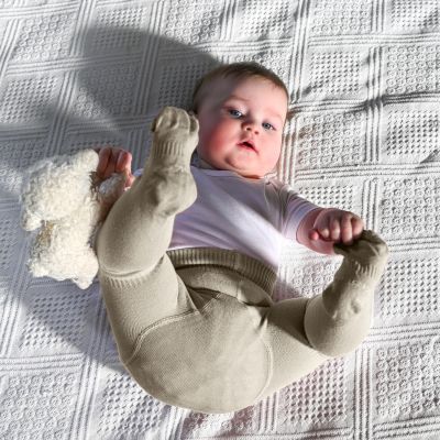 Kipkep Stay-On-Tights - Newborn - Cookie (Sand) Kipkep Stay-On-Tights - Newborn - Cookie (Sand)