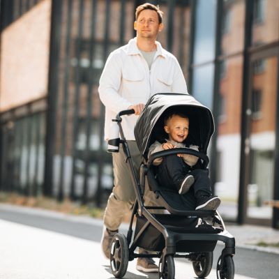 Thule Sleek 2 Kinderwagen 2‑in‑1 - Tinted Taupe Thule Sleek 2 Kinderwagen 2‑in‑1 - Tinted Taupe