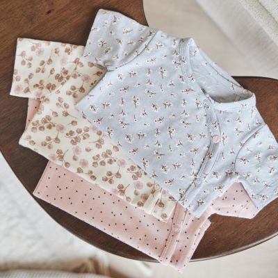 Dirkje Romper Korte Mouw Multi Colour Pink 3-Pack 50/56 Dirkje Romper Korte Mouw Multi Colour Pink 3-Pack 50/56