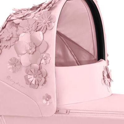 Cybex Priam 4 Lux Carry Cot Simply Flowers Pink | Light Pink Cybex Priam 4 Lux Carry Cot Simply Flowers Pink | Light Pink