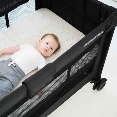 Koelstra Travelsleeper T5 Campingbedje Incl. Verhoger - Zwart Koelstra Travelsleeper T5 Campingbedje Incl. Verhoger - Zwart