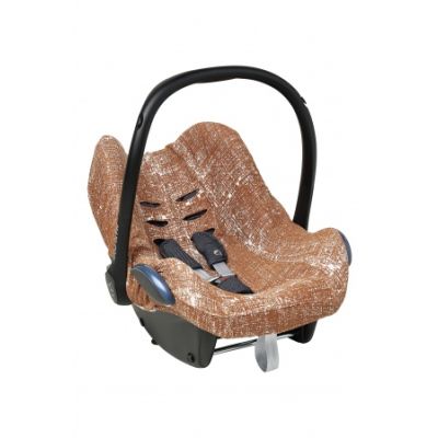 Meyco Autostoelhoes Fine Lines Camel 0+