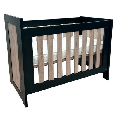 Meegroeibed 60 x 120 Incl. Bedbankzijde en 1 Persoons Zijdes Brentwood