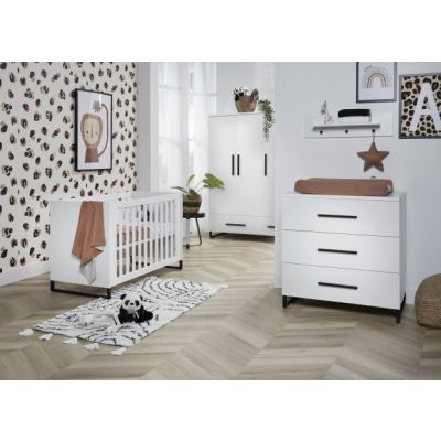 TWF Ledikant 60 x 120 - Commode 3 Laden - Hanglegkast 3 Deuren/2 Laden Torino