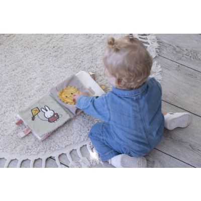 Nijntje Activiteitenboek Fluffy Pink