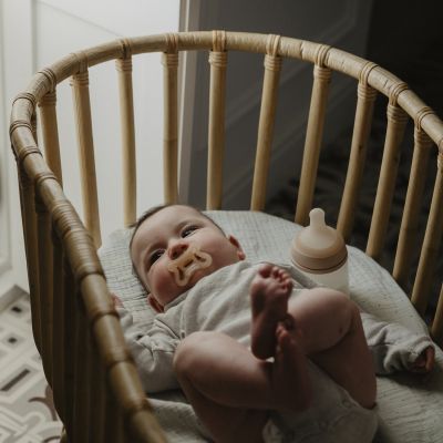 Suavinex Zero Zero Fopspeen Symmetrisch - -2/2 Mnd - Silicone - Light Suavinex Zero Zero Fopspeen Symmetrisch - -2/2 Mnd - Silicone - Light