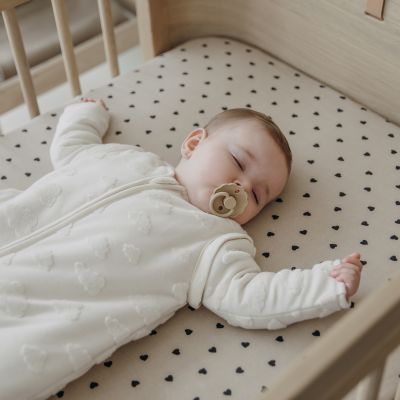 Meyco Hoeslaken Print - 70 x 140/150 cm - Jersey - Sweet Heart Soft Sand/Black