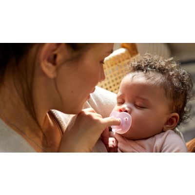 Philips Avent Fopspeen Soothie - Symmetrisch - 2 Stuks - 0-6 Mnd - Roze