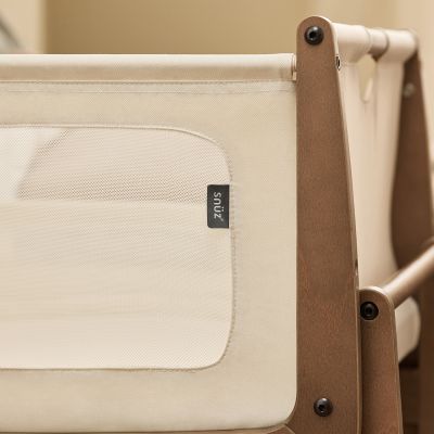 Snuz Co-Sleeper SnüzPod⁵ - Walnut