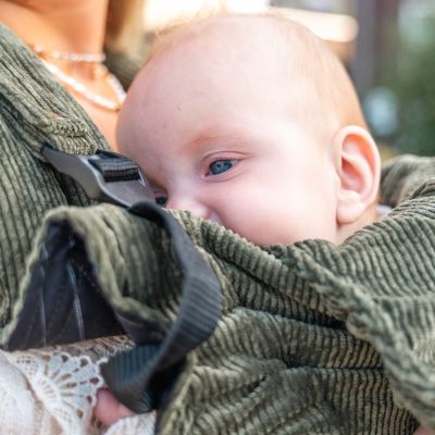 ByKay Click Carrier Deluxe Draagzak - Rib - Moss Green ByKay Click Carrier Deluxe Draagzak - Rib - Moss Green