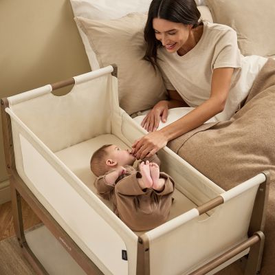Snuz Co-Sleeper SnüzPod⁵ - Walnut