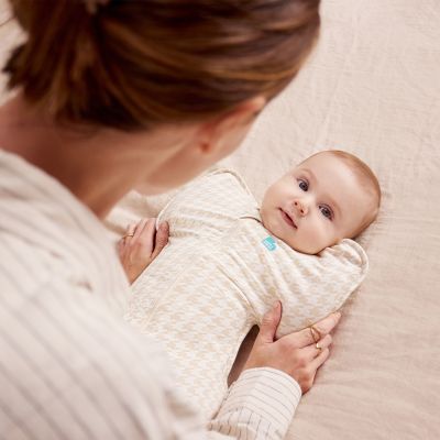 Love To Dream SwaddleUp™ 1.0 TOG - Fase 1 - Maat S - Tan 