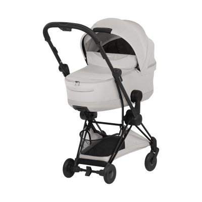Cybex Coya Style Buggy Met Reiswieg - Matt Black Frame