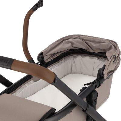 Dubatti One E6 Kinderwagen 2-in-1 - Dark Brown / Soft Taupe Dubatti One E6 Kinderwagen 2-in-1 - Dark Brown / Soft Taupe