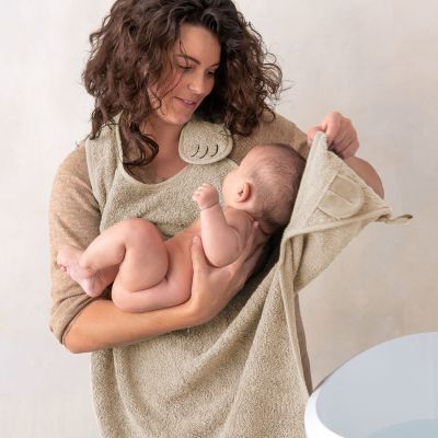 Nifty Badcape Handsfree Sand

