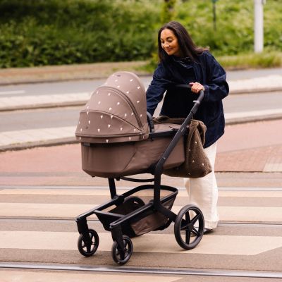 Joolz x Studio NOOS Day 5 2-in-1 Kinderwagen - Hazel Brown Joolz x Studio NOOS Day 5 2-in-1 Kinderwagen - Hazel Brown