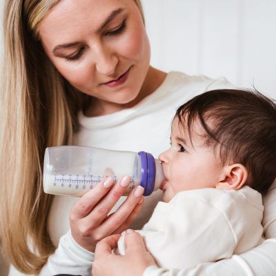 Lansinoh Fles met NaturalWave® Speen - 330 ml