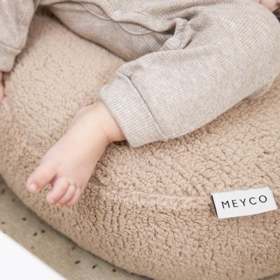 Meyco Relaxhoes Voor Voedingskussen Sand 

