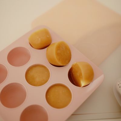 Mushie Baby Food Freezer Tray - Blush