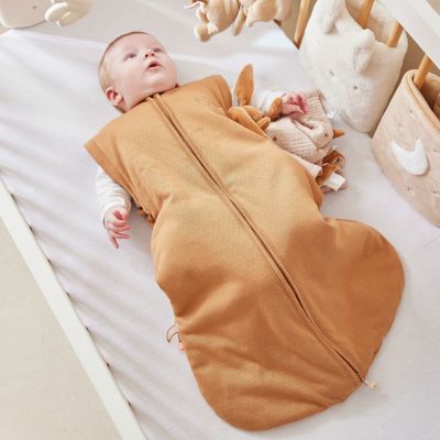 Noukie's B&M Slaapzak – 100 cm – Afritsbare mouwen – Jersey – Caramel Noukie's B&M Slaapzak – 100 cm – Afritsbare mouwen – Jersey – Caramel