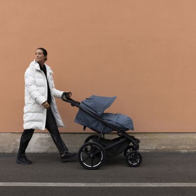 Thule Urban Glide 4-Wheel Kinderwagen 2-in-1 - Magnetic Buckle - Dark Slate Thule Urban Glide 4-Wheel Kinderwagen 2-in-1 - Magnetic Buckle - Dark Slate