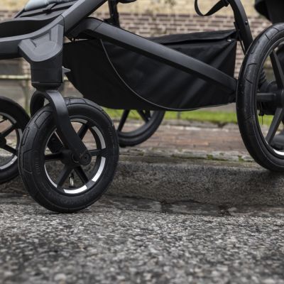 Thule Urban Glide 4-Wheel Kinderwagen - Magnetic Buckle - Dark Slate