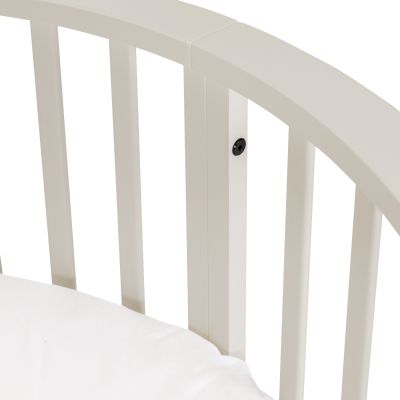 Europe Baby Box Circa III - Oatmeal Europe Baby Box Circa III - Oatmeal