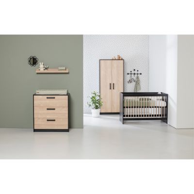 Europe Baby Nova Ledikant 60x120/Commode 3 Laden/Hanglegkast 2 Deuren - Zwart/Eiken