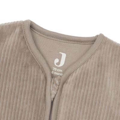 Jollein Slaapzak met Afritsbare Mouwen - Rib - 110 cm - Milky Coffee Jollein Slaapzak met Afritsbare Mouwen - Rib - 110 cm - Milky Coffee